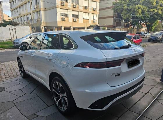 JAGUAR F-PACE 2.0 P400E PHEV R-DYNAMIC SE AWD AUTOMÁTICO JAGUAR F-PACE 2.0 P400E PHEV R-DYNAMIC SE AWD AUTOMÁTICO